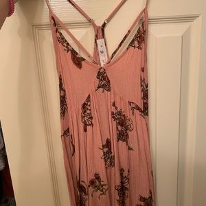 Pink summer tank with flower designs